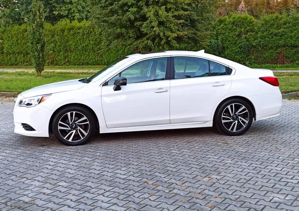 Subaru Legacy cena 64900 przebieg: 89000, rok produkcji 2017 z Radom małe 232